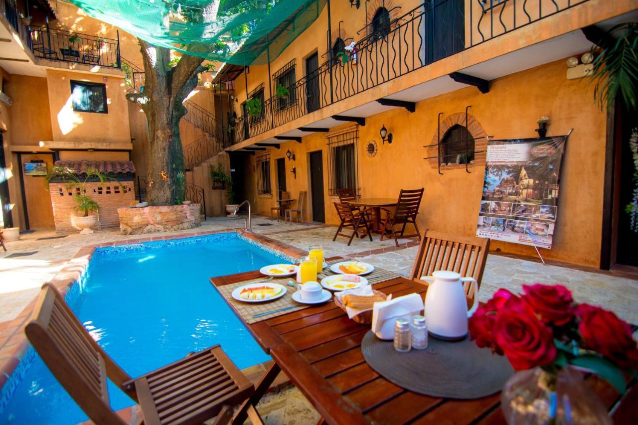 فندق سانتو دومينجوفي  Mansion Colonial Dona Elvina المظهر الخارجي الصورة